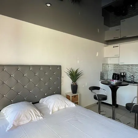Anita- Heliopolis F 76 - Chic - 2 Personnes *
